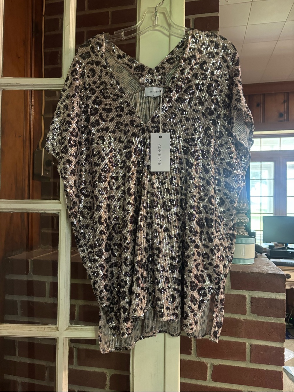 Adrienne Sequin Leopard V-Neck Top in Blush and Black